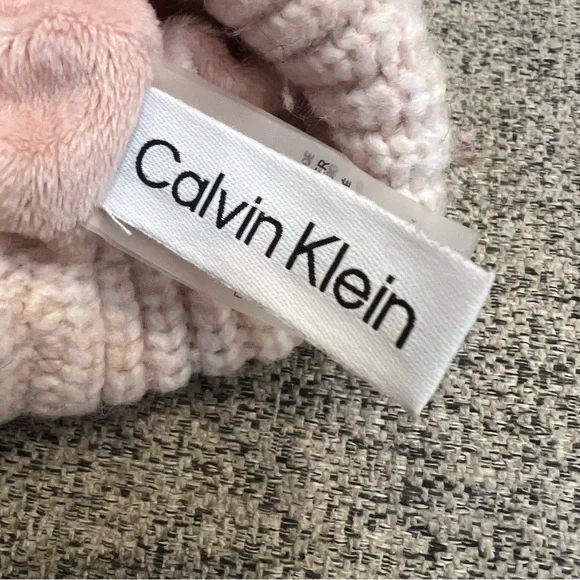 Calvin Klein Pink Knit Beanie Fleece Lined Hat One Size OS Soft Cozy Winter - Picture 4 of 5